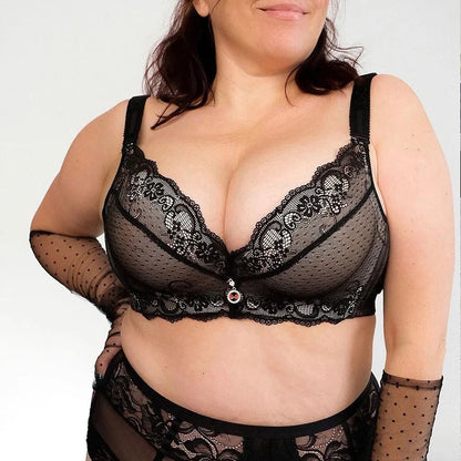 LOVILDS™ Supportive Lace Bra for a Lifted, Shaped Look